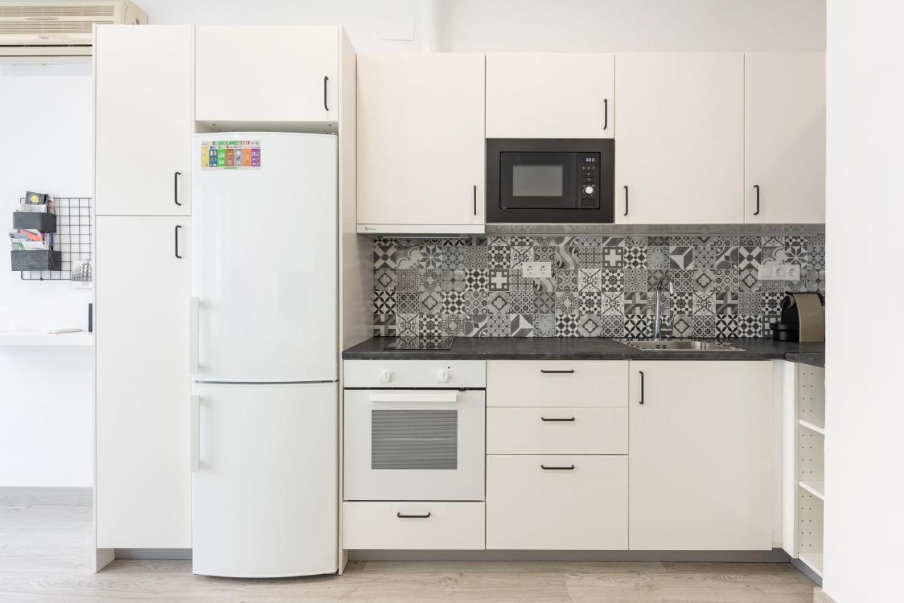 Charming Loft B Apartment มาลากา ภายนอก รูปภาพ
